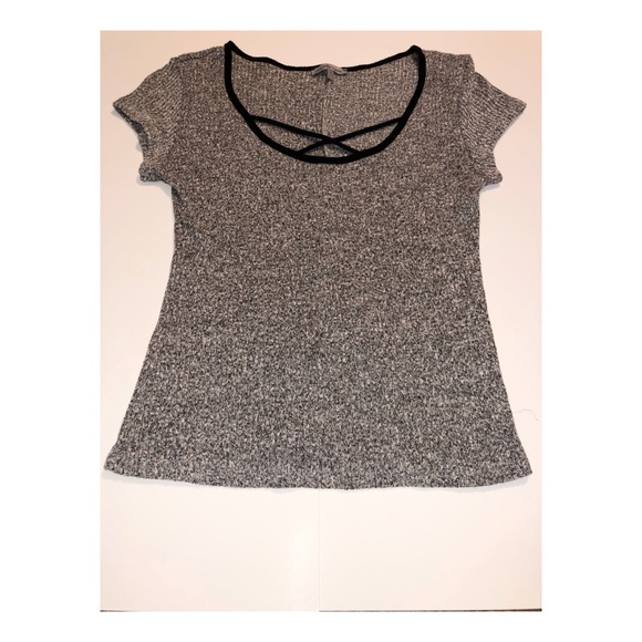 Gray Top - Picture 2 of 4